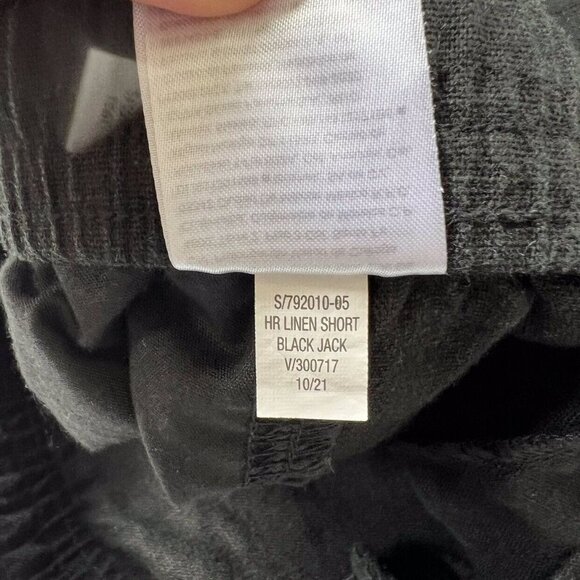 Old Navy High Rise Linen Blend Shorts in Black Jack - Picture 10 of 10